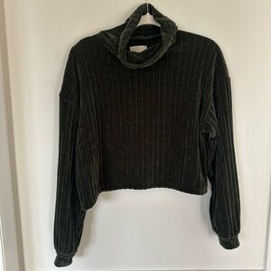 Women's Dark Green Crop Sweater